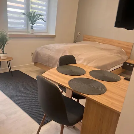 Apartment Bujdoso House *