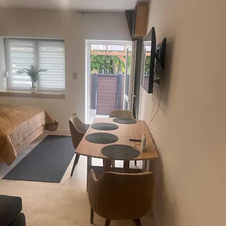 Bujdoso House *