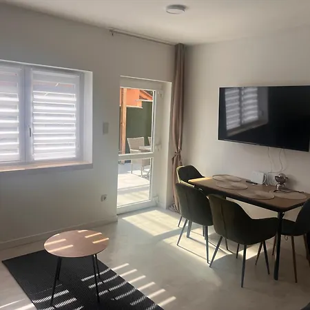 Lejlighed Bujdoso House *