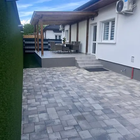 Bujdoso House Lejlighed *