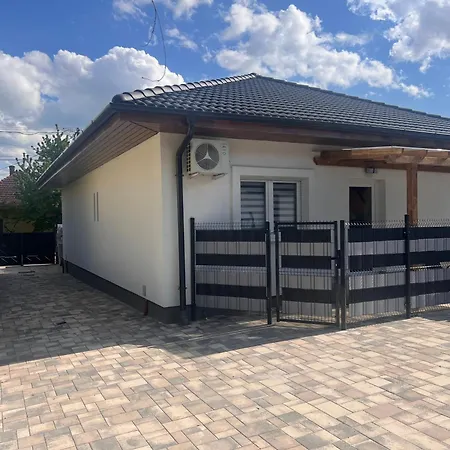 Lejlighed Bujdoso House *