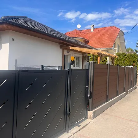 Bujdoso House Siofok